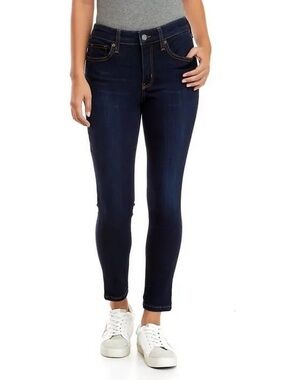 Crown & Ivy Mid Rise Skinny Jeans Cape Wash Size 8 New NWT